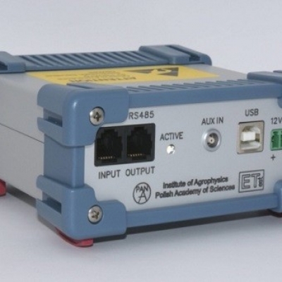 TDR/MUX 微型土壤水分、溫度、電導(dǎo)率、水勢(shì)監(jiān)測(cè)儀